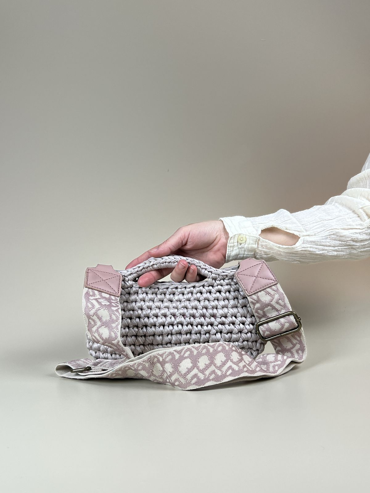 Esther crochet bag